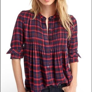 GAP Red & Navy Plaid Pintuck Button Front Blouse – Size Large